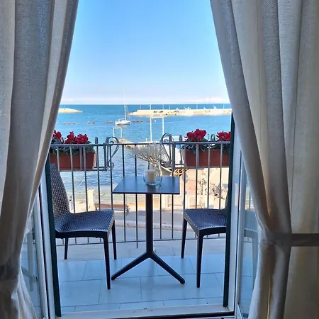 Daire La Terrazza Di Rosalia *
